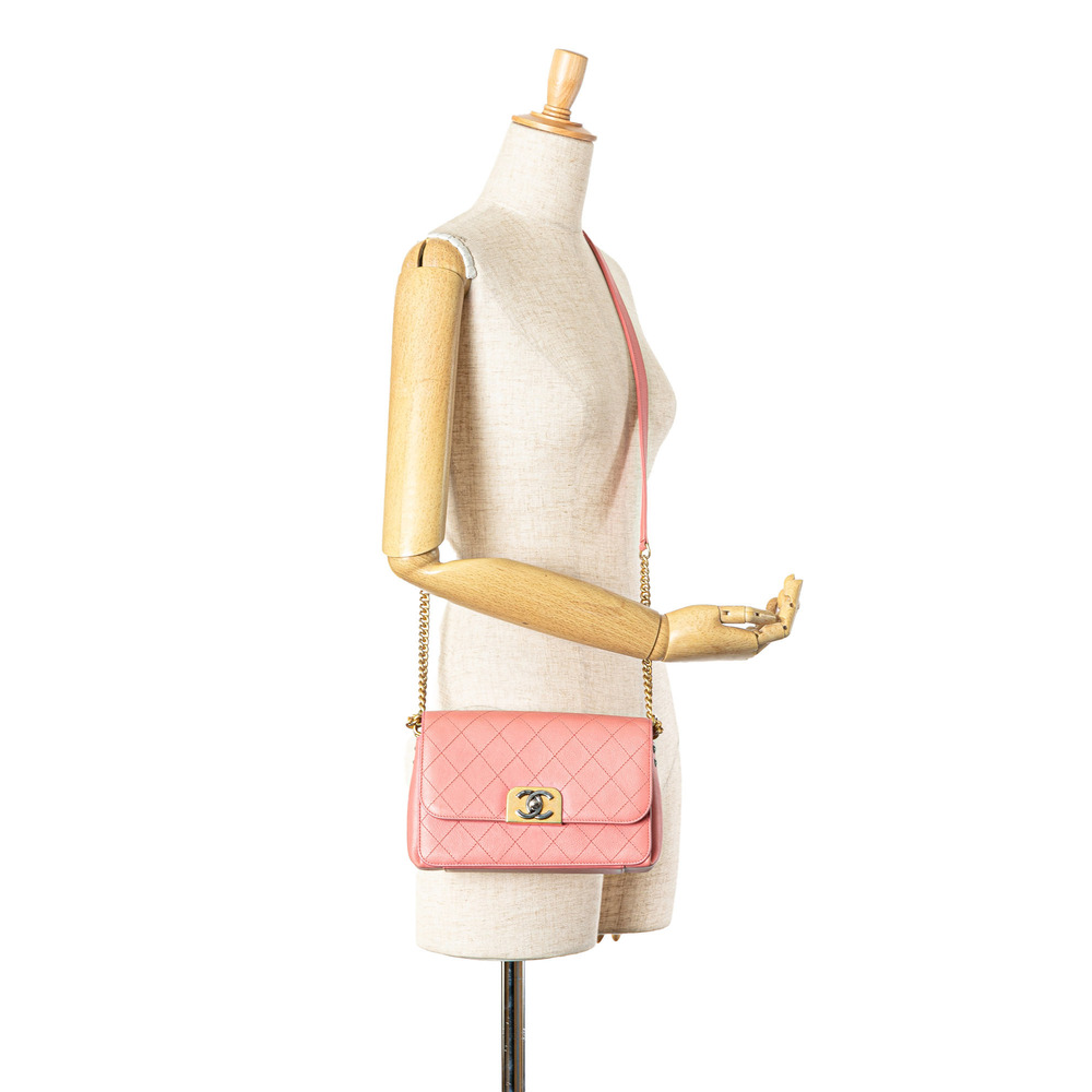 Pre-Loved Chanel Quilted Calfskin Straight Lined Flap - Picture 7 of 8